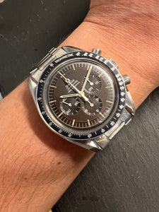 Omega Tropical Straight Writing  Speedmaster